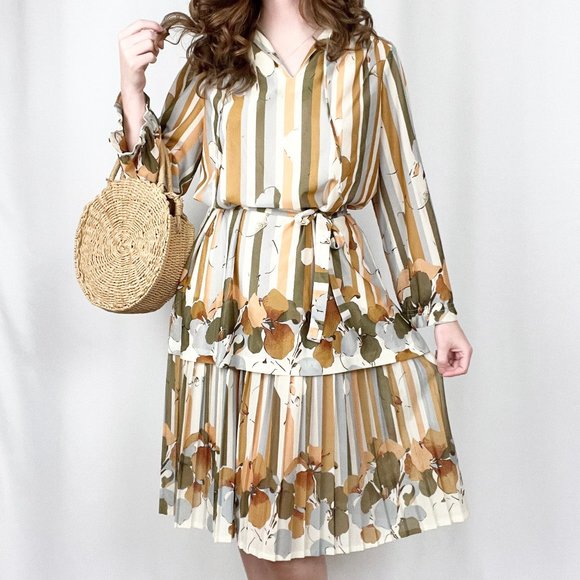 Stunning Vintage Mid Century Modern Pleated Striped Dress Oversized Set 50s 60s - Picture 10 of 10